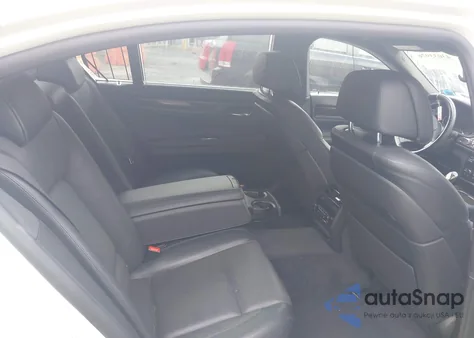 2015 BMW 750Li xDrive from USA, damaged, VIN WBAYF8C55FD655101